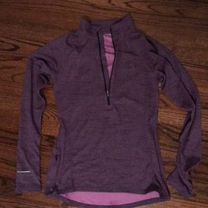 Champion athletic pullover